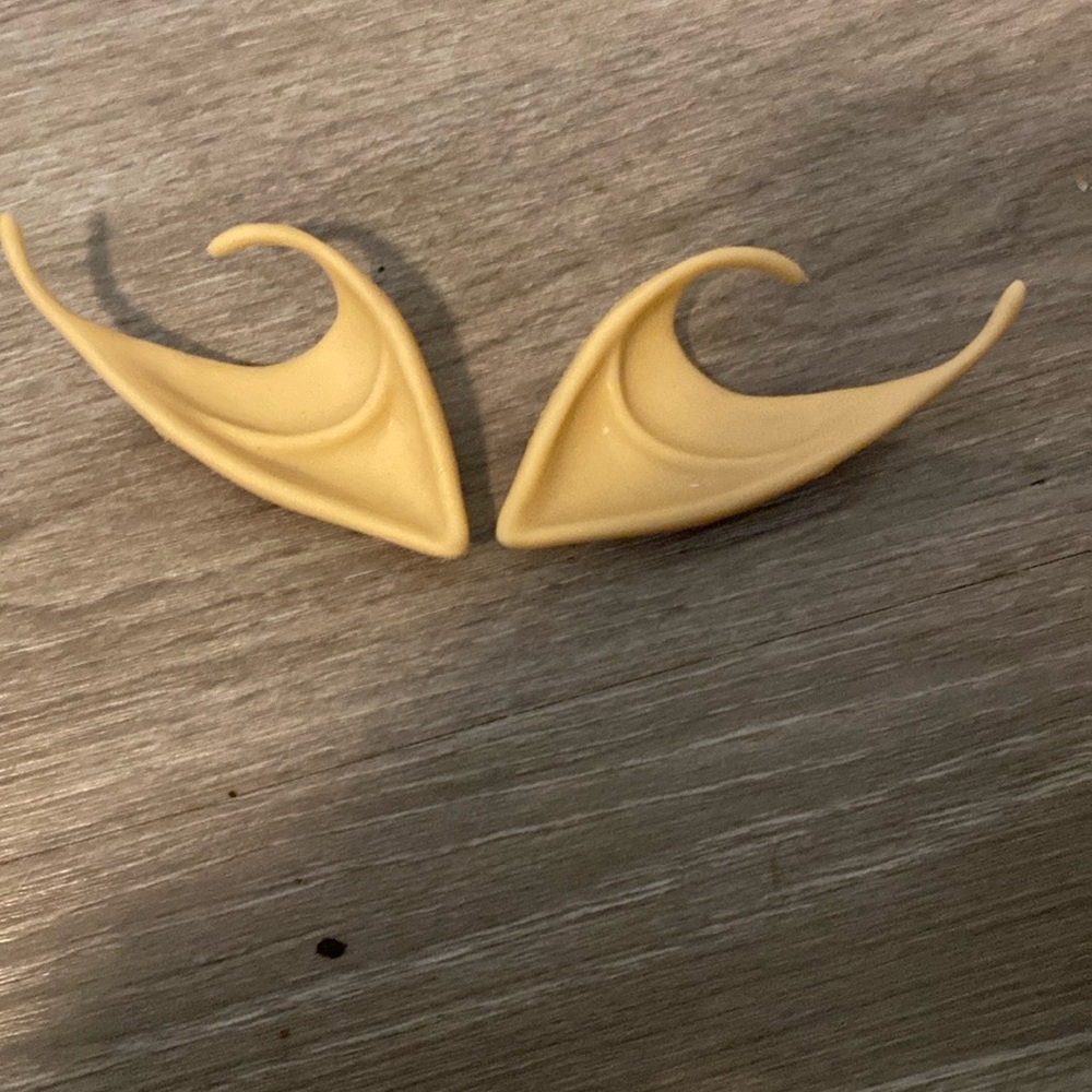 Elf ears